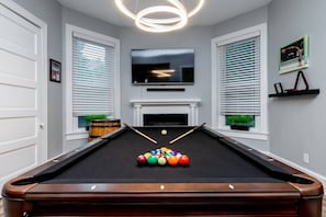 Spielezimmer