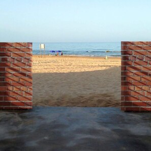 Strand