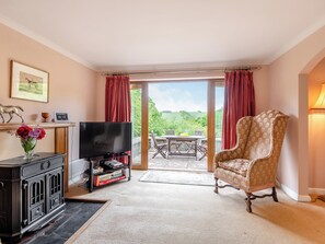 Living area | Cwmfron House, Tylwch