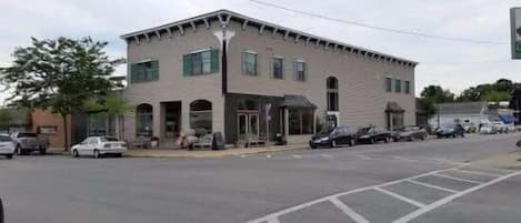 View from street. Corner of Waukazoo and Nagonaba, entrance on Waukazoo.