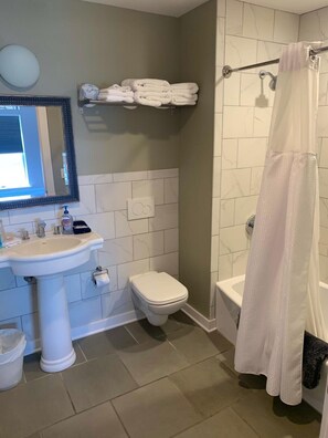 Full bathroom