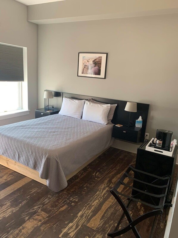 Queen bed