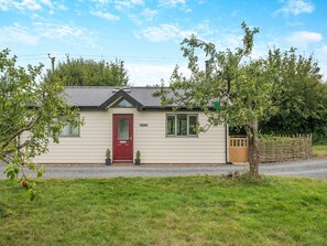 Exterior | Bramley Cottage, Ongar