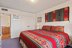 Primary Bedroom with 1 King Bed