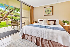 King size bed