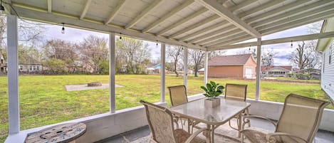 Eufaula Vacation Rental | 3BR | 2BA | 1,424 Sq Ft | 3 Steps to Enter