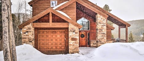 Breckenridge Vacation Rental | 4BR | 3BA | 2,800 Sq Ft | Stairs Required