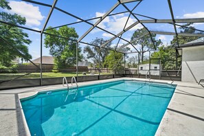 Large private pool. 