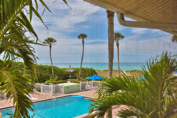 Silver Sands 256 - a natural beauty!