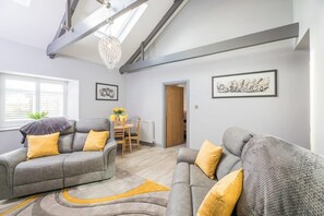 Lavender Cottage, Belford - Host & Stay