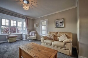 Stonehaven, Seaton Carew - Host & Stay