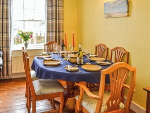 Dining Area | Coastguard Cottage, Bacton