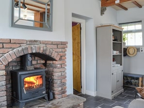 Living area | Chapel Farm Cottage, Wetwang