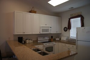 Indoors, Room, Home Decor, Oven, Microwave