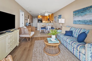 Home Decor, Indoors, Furniture, Living Room, Table