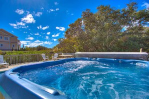 Hot tub