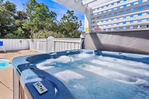 Hot tub