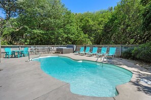 Private Pool and Hot Tub