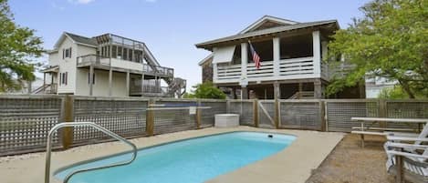 Private Pool Area