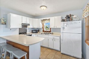 The modern Kitchen has everything you need to make a delicious meal for the whole family.
