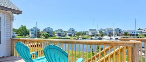 Canalfront Dock