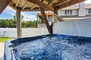 Hot tub