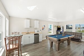 Spielezimmer