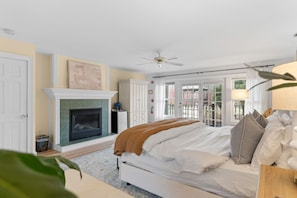 King Bed with fireplace