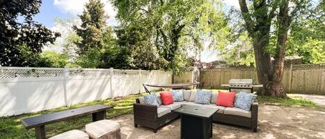 The spacious private fenced-in back patio and yard at Shore Leave!