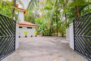 Ample parking for guests. (2)
