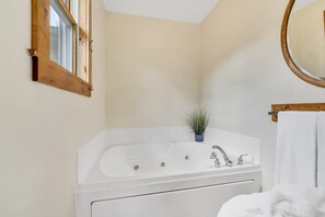 oversize jetted tub