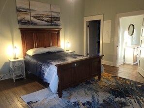 Master bedroom with luxury Nectar Premier mattress. Sweet dreams 😴 