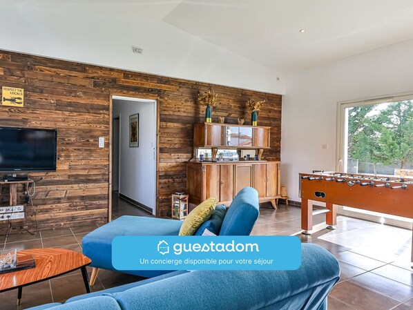 Game room