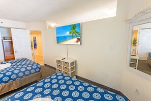 Amazing Bedroom, Beautifully Decorated