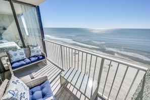 Large Balcony, Amazing Direct Oceanfront Views