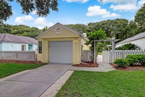One car garage & side entry to back yard & patio