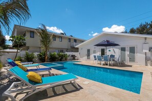 Private Pool