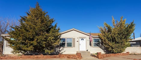 More than just a place to sleep, Nana & Pakas provides a warm welcome to Kanab!