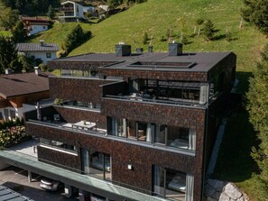 Gebäude, Eigentum, Fenster, Pflanze, Holz, Die Architektur, Urban Design, Grundstueck, Haus, Wohngebiet