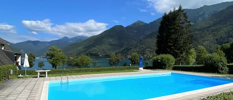 Himmel, Berg, Schnee, Wolke, Hochland, Steigung, Erholung Im Freien, Baum, Einfrieren, Terrain