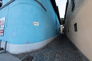 Esterni