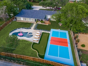 Aerial view of the entire yard!