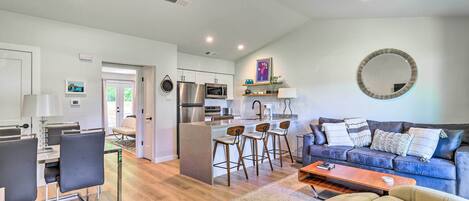 Austin Vacation Rental | 1BR | 1BA | 665 Sq Ft | 1 Step Required for Entry