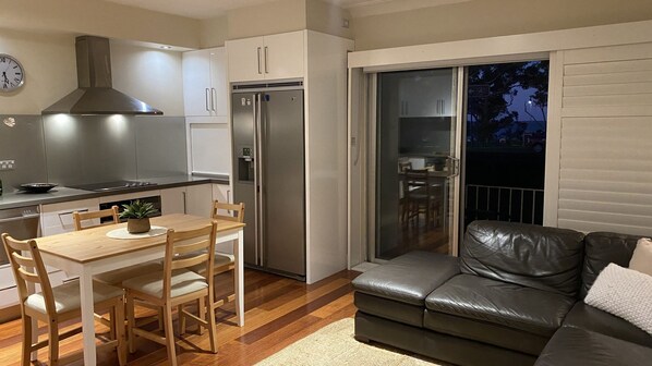 Kitchen/Dining Area