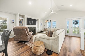 Living Area - Top Level