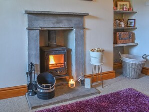 Sitting room | Alpine Cottage, Carperby, Leyburn