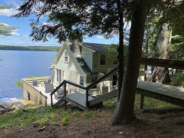 Large deck for enjoying the lake