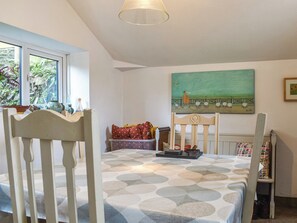 Dining room | The Old Sweetshop, Charlestown and Duporth