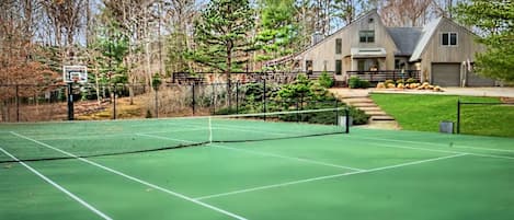 Sport court