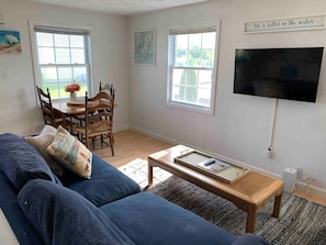 Living area with 42" Smart TV.